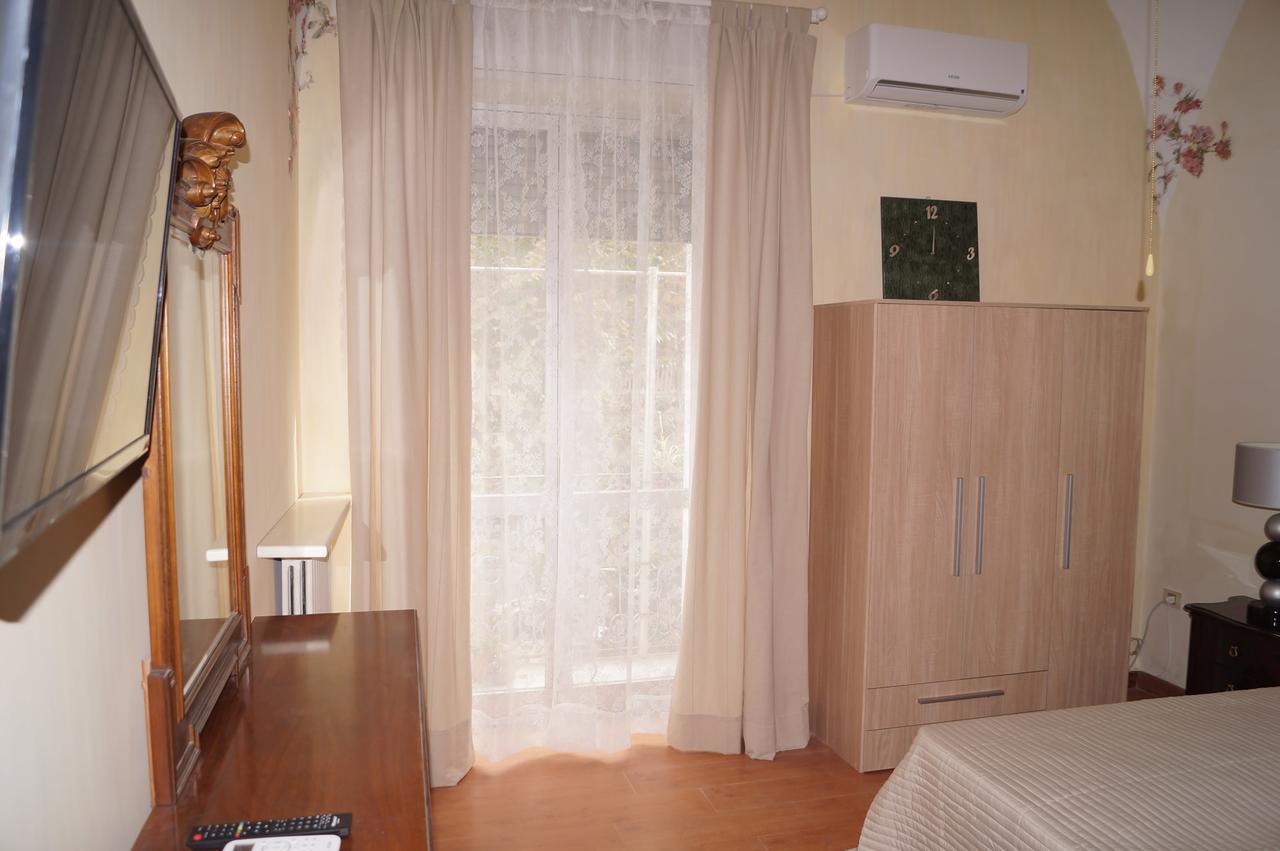 Al Primo Piano Bed And Breakfast Foggia Buitenkant foto
